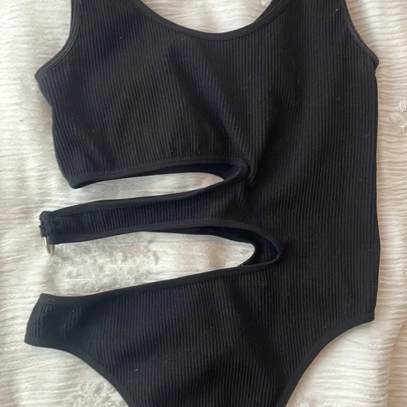 Black Cutout Body Suit; Size Small/ Medium - Picture 2 of 4
